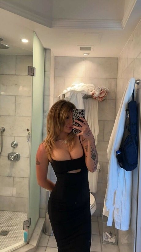 Baileyspinn nackt schöne fotos