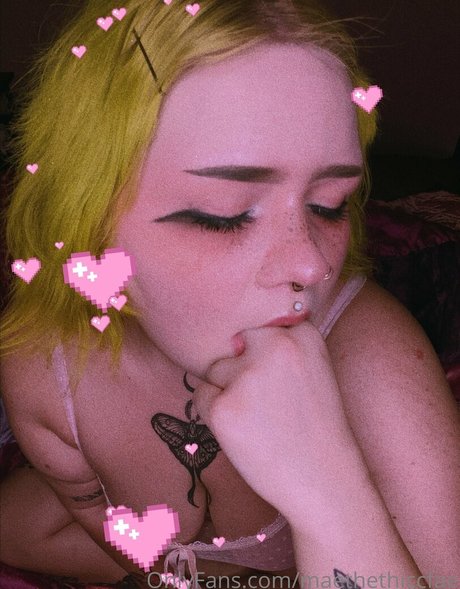 maethethiccfae pornographische pornostar fotos