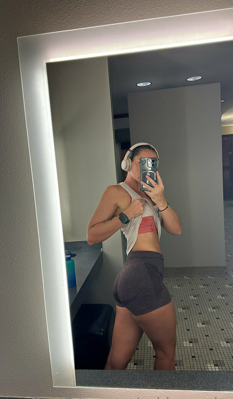 Ashley Aoky top exklusive galerie