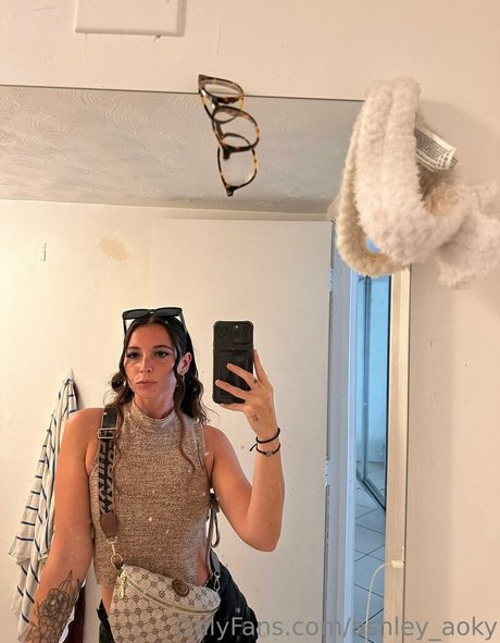 Ashley Aoky exklusive xxx fotos