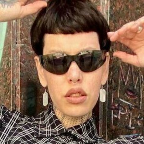 anadevinvip freie erotische bilder