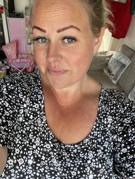 Angel Delight beste porno galerien