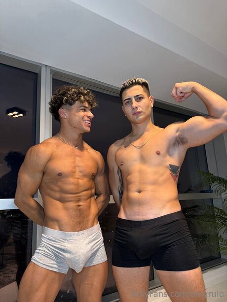 OnlyRulo_ pornostar top foto