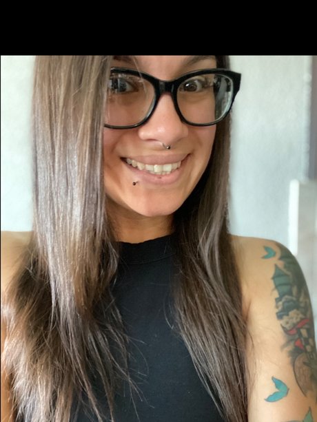 Luna Luvgood top kunst galerie