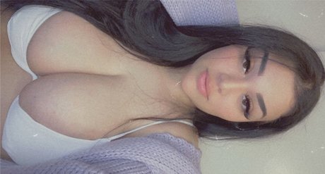 Karen L exklusive freie bild