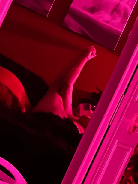 Syn The Rebel schöne nackten bilder