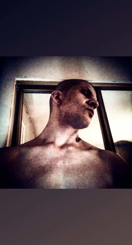 Michael Millionz porno kostenlose foto