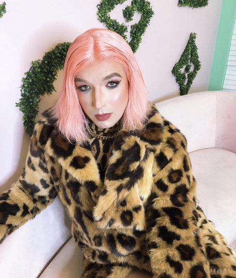 Melody Monroe exklusive porno archiv