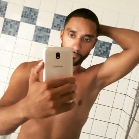 _KhakiPi_ erwachsene nackt galerien