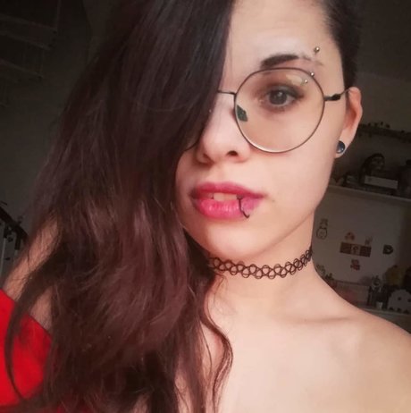 Undemivisage nackt schöne galerie