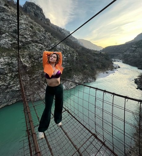 LikaLand erotische akt galerien