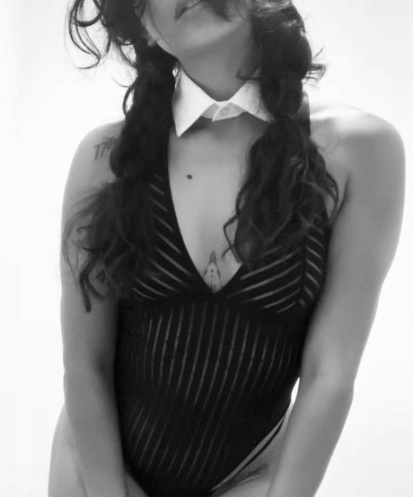 jedeyegypsea porno hd fotos