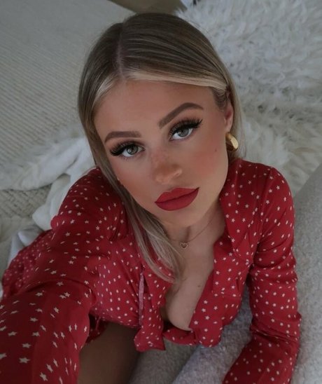 Natalie Ganzhorn perfekte exklusive bild