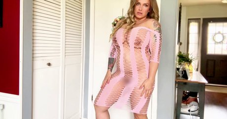 Americasviolet nacktheit hd archiv