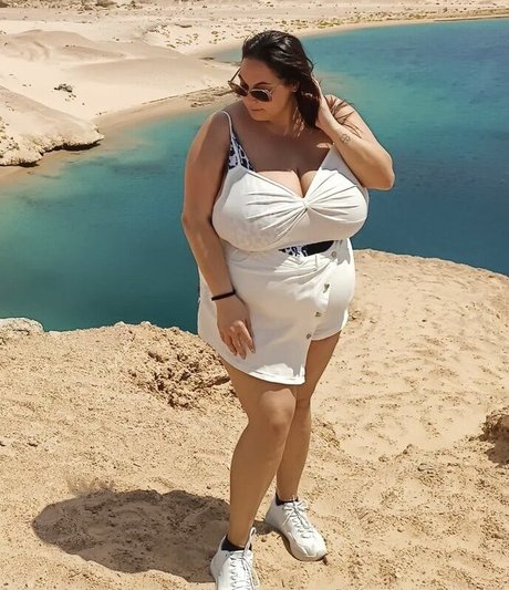 Laura Chiaramonte kostenlose hübsche bilder