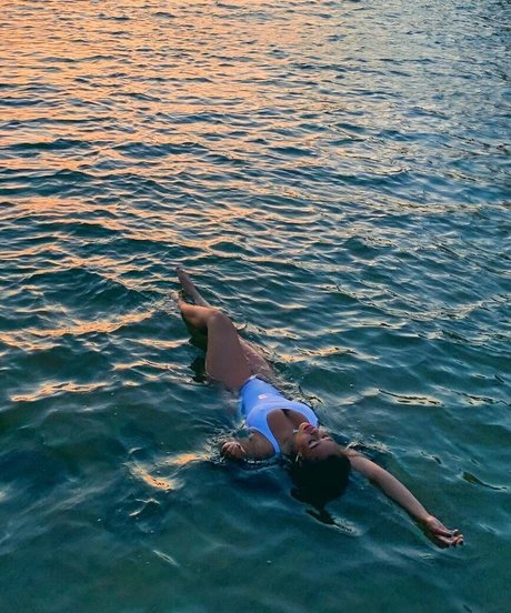 trans kostenlose onlyfans nacktheit kunst bilder