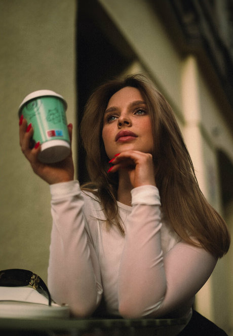 lilathrills nacktheit pornografische bild