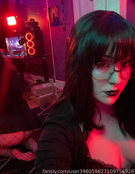 WhisperingPizza ASMR exklusive pornografische galerie