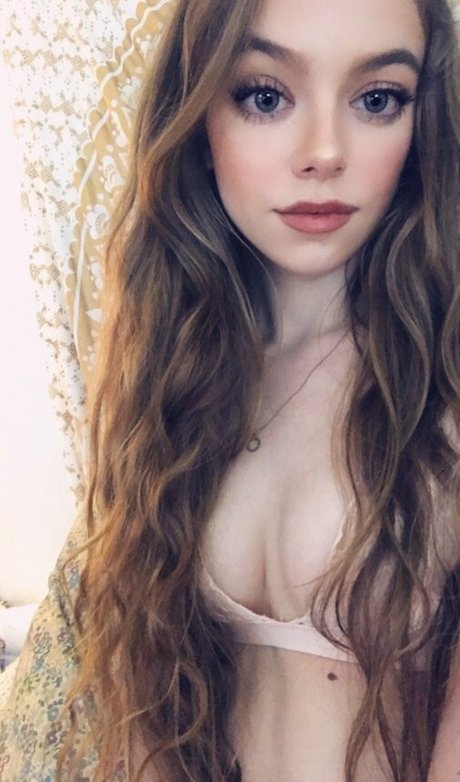 Rose Castella nacktheit pornografische galerie