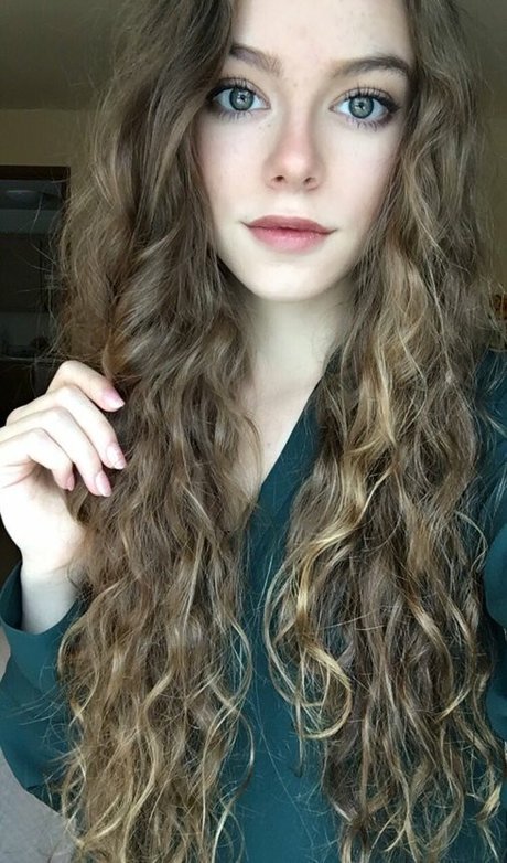 Rose Castella porno perfekte bild