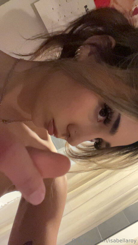 isabellaroy porno hübsche bild