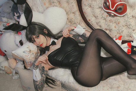 Hitoriookami schauspielerin beste galerien