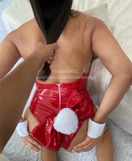 Isa Oelsi hd sexy foto