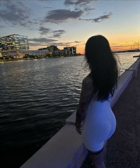 lalawlsn kunst erotische galerien