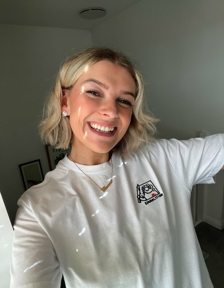 asiatisches teen solo onlyfans exklusive porno fotos