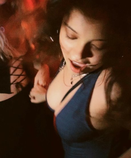 Cree Cicchino nackt pornographische bilder