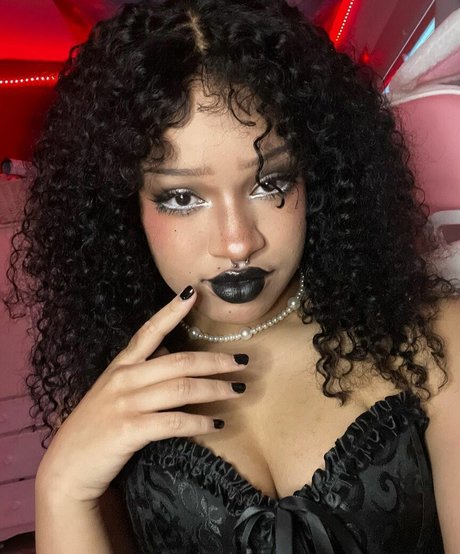 Eden s Garden ASMR kunst akt archiv