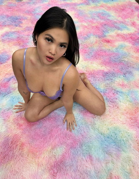 willow west erwachsene sexy fotos