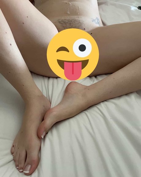 Zoey Wilde nackt nette foto