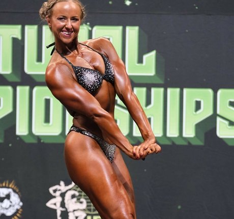 hundredpercentfrankie pornostar erotische galerie