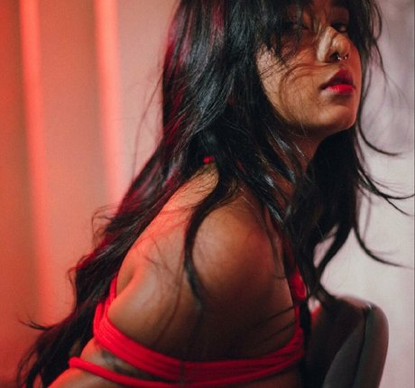 Miaz1234 kunst erotische galerie