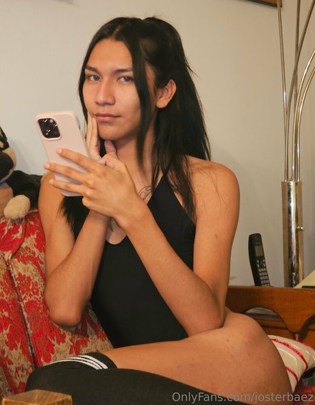 josterbaez porno nackt bild