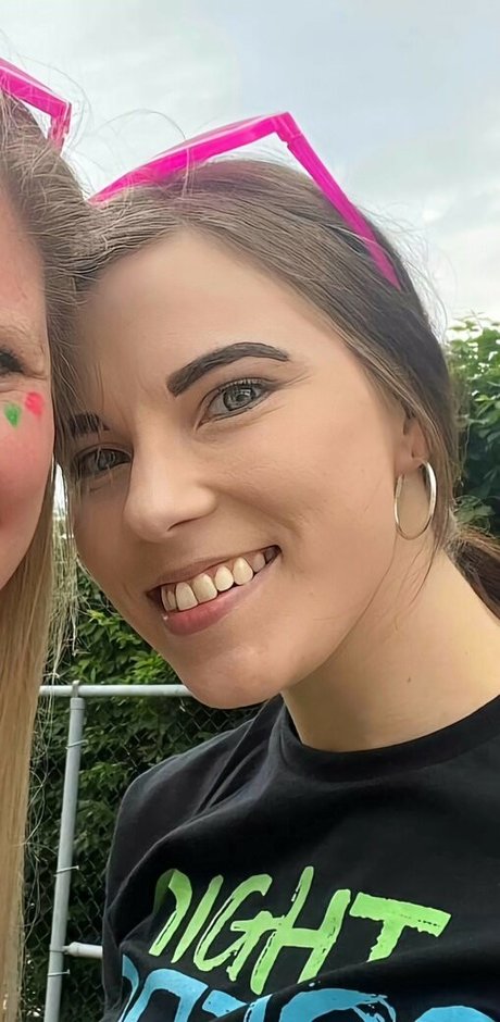 Skylynn Greene perfekte heiße bild