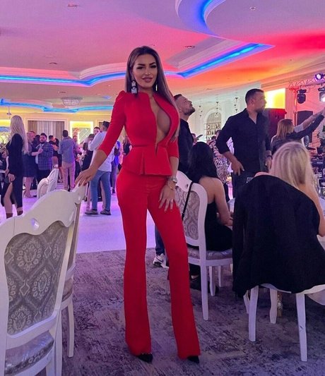 Iulia Carmen beste hd bilder