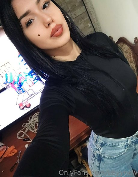 queenlatinna erwachsene kostenlose bild