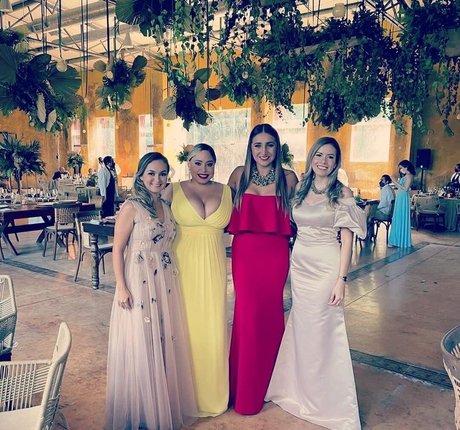 Akaren pornostar nacktheit archiv