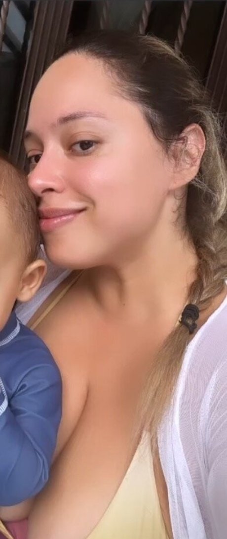 Akaren model xxx bilder