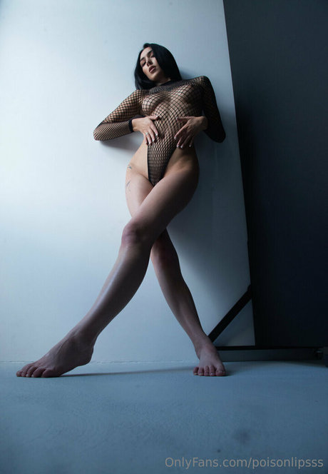 blaue haare nur fans erotische sexy galerie