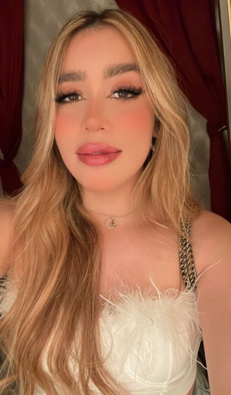 Paola Silerio nackt sex foto