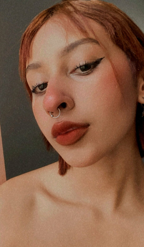 aryababy nackt pornographische foto