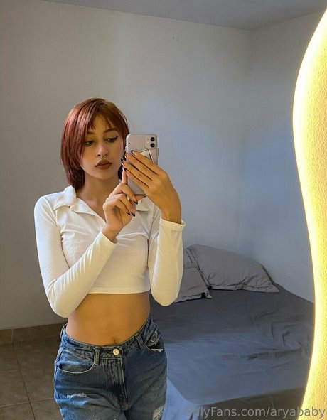 aryababy exklusive nackt bild