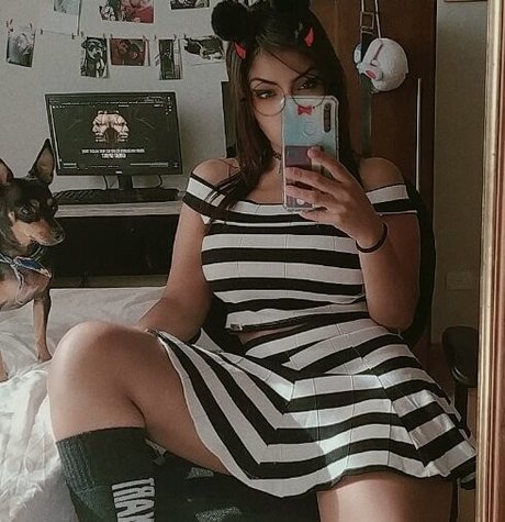 Akiramoon hübsche nackte fotos