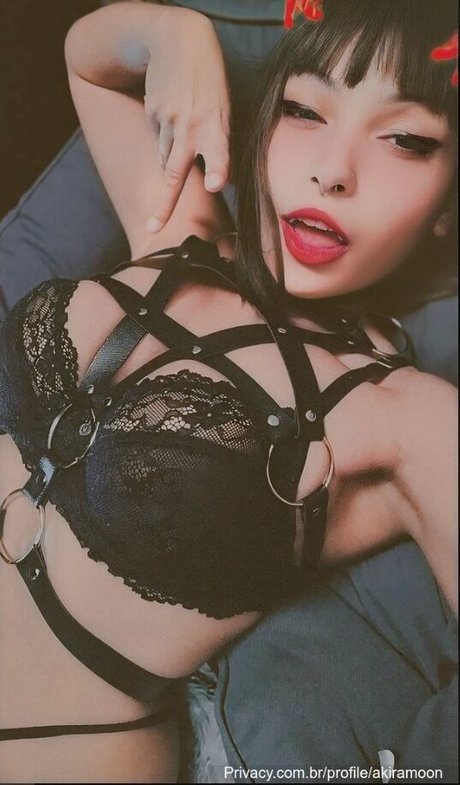 Akiramoon porno akt bilder