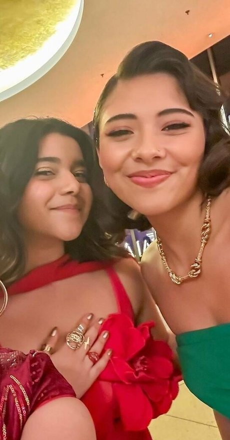 Xochitl Gomez exklusive freie foto