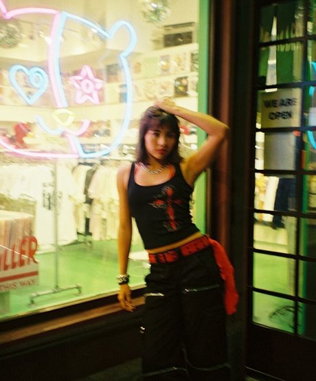 Xochitl Gomez perfekte pornografische galerien