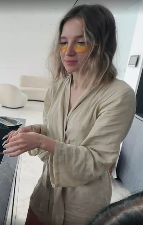 Gensyxa Twitch freie erwachsene bilder